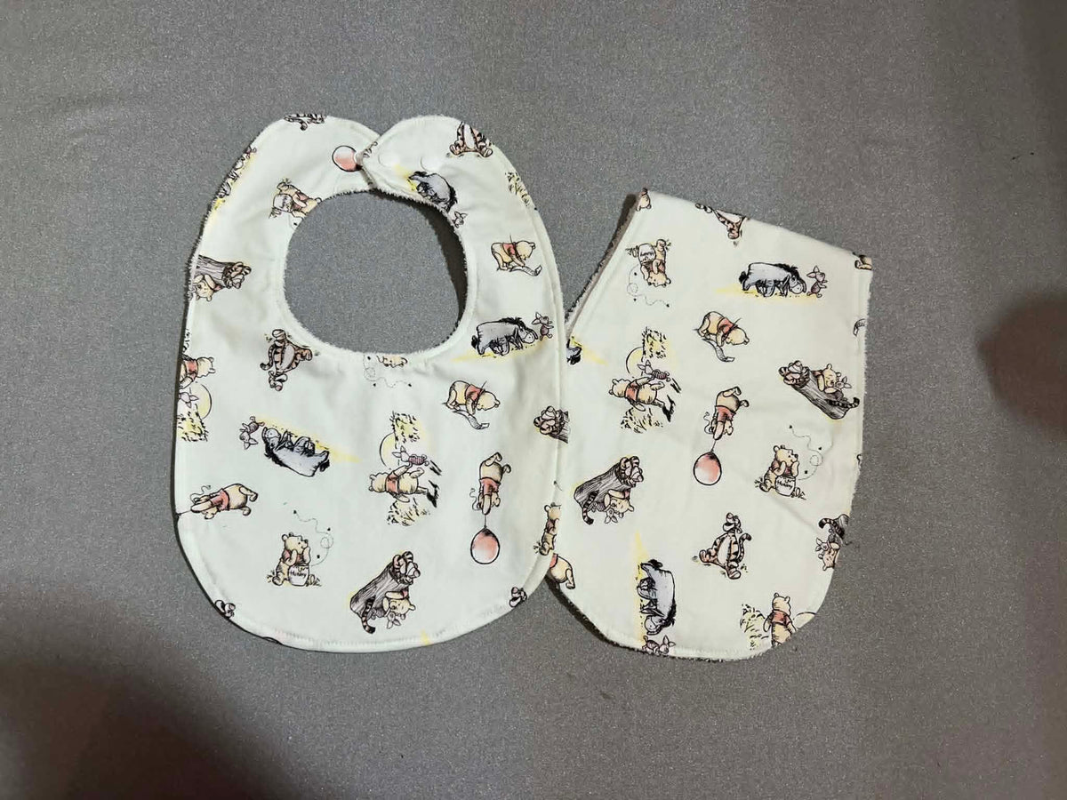 Baby Bib & Burp set  - Pooh Bear