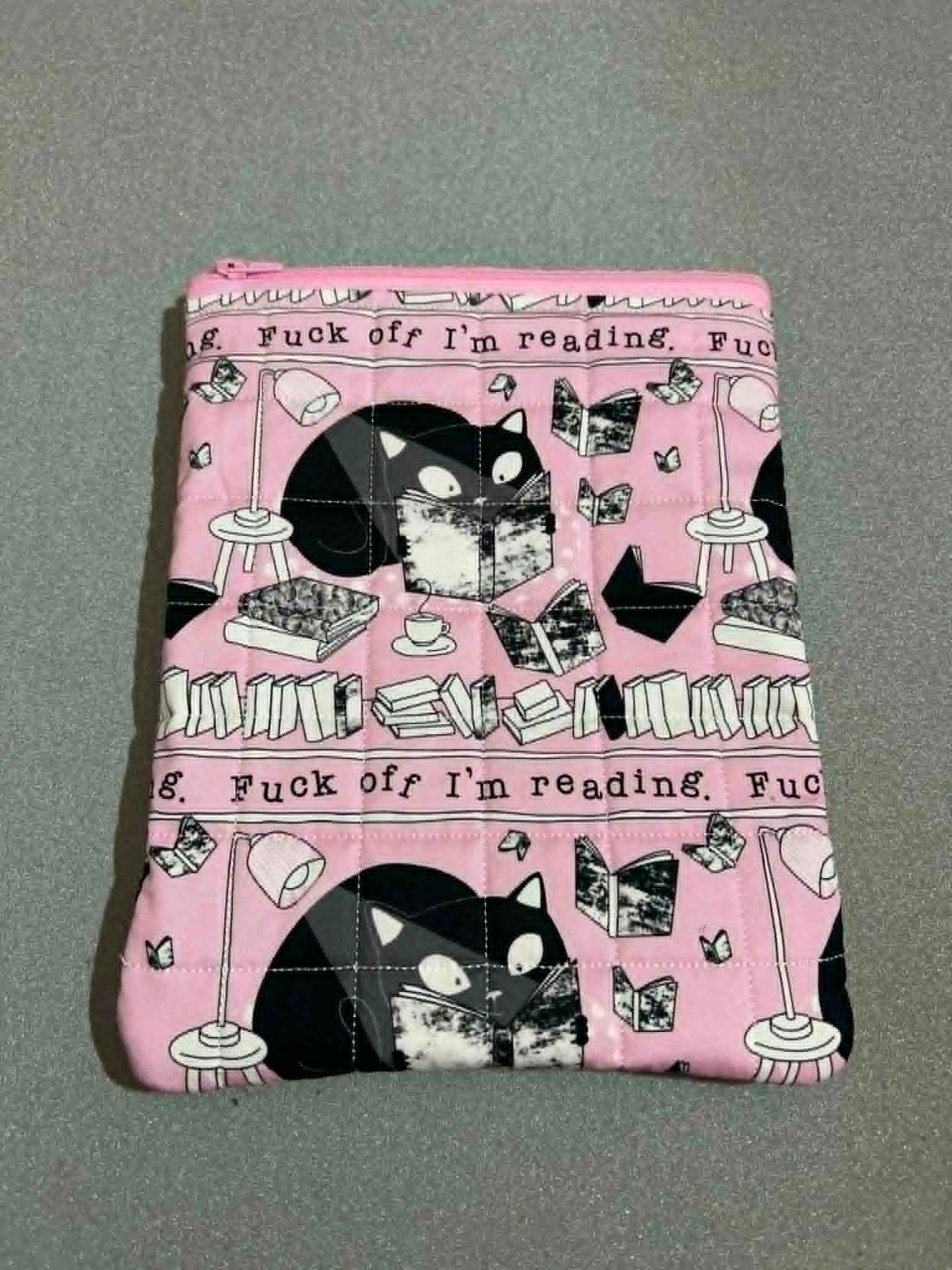 E reader/ Kindle Sleeve - Cats F off im reading
