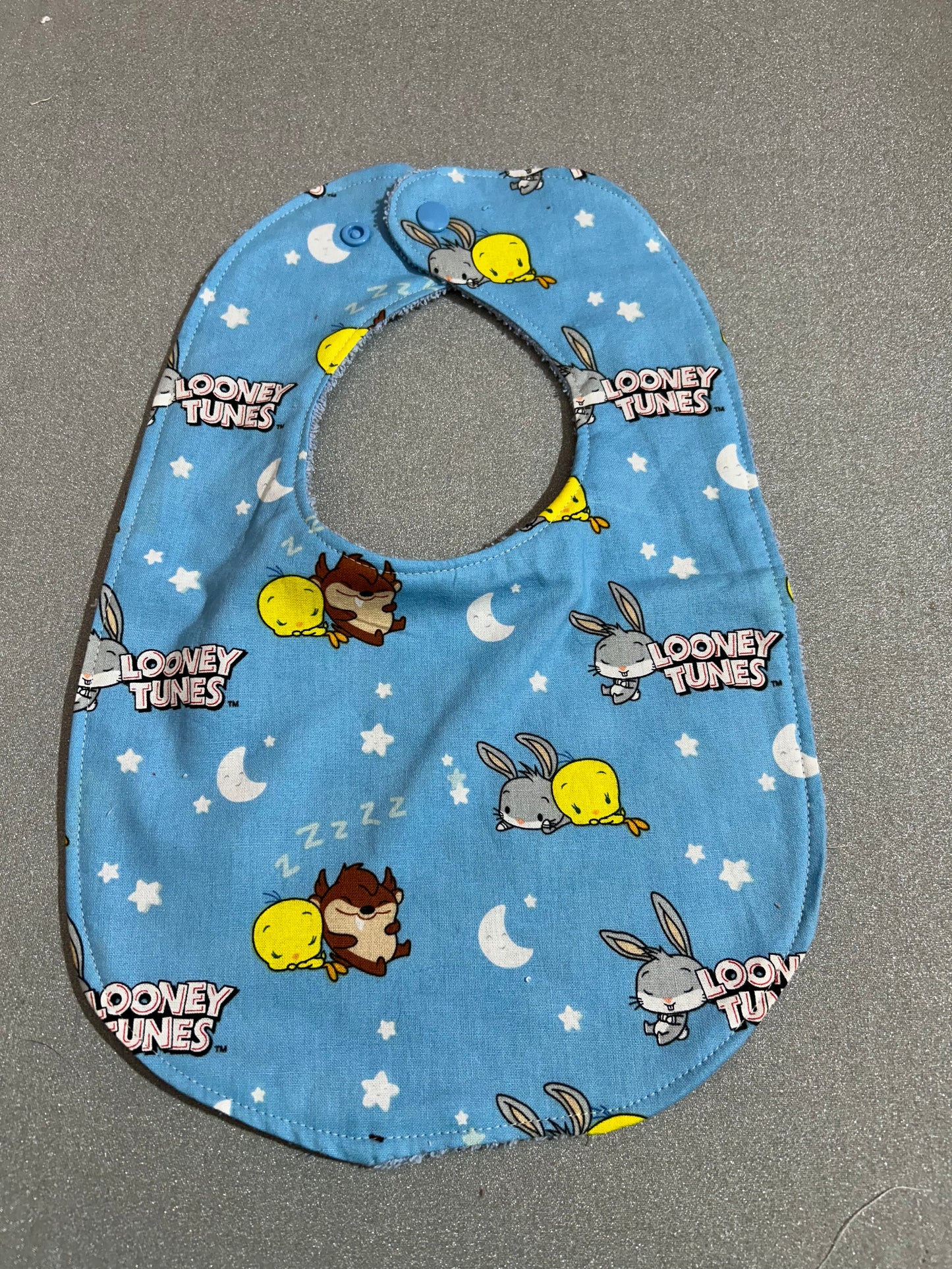 Baby Bib -  Baby Looney toons