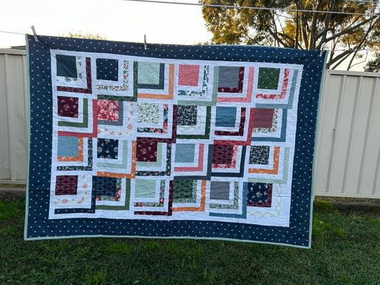 Sunnyside Quilt - green binding