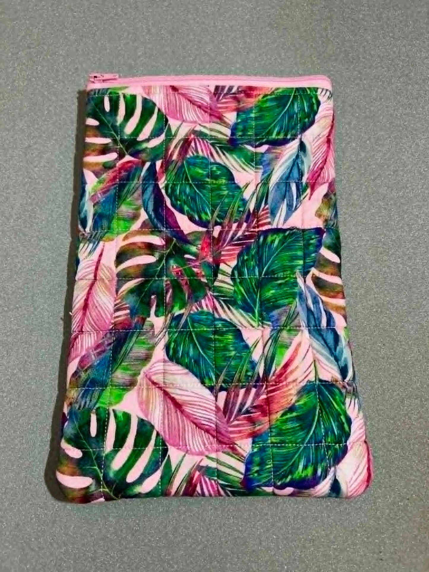 E reader/ Kindle Sleeve - Pink Palm