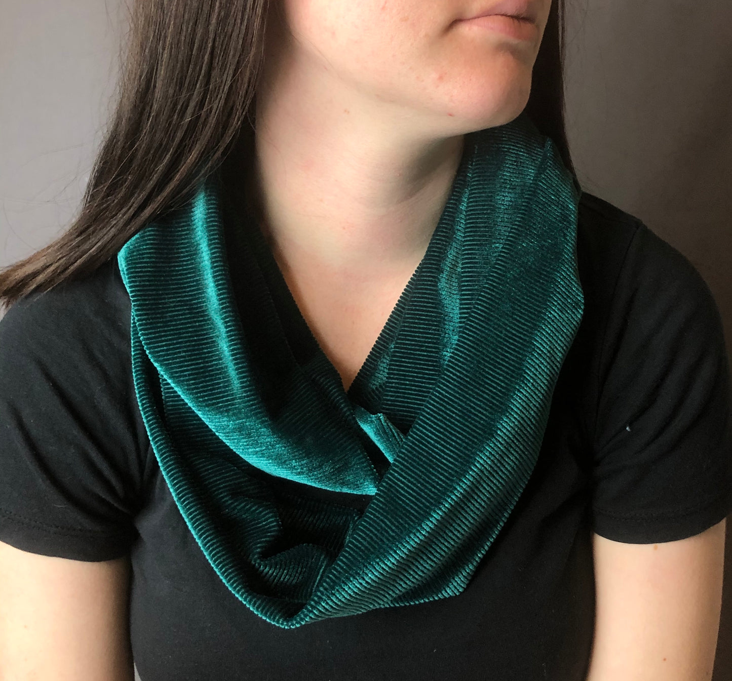 Infinity Scarf - Green Velvet