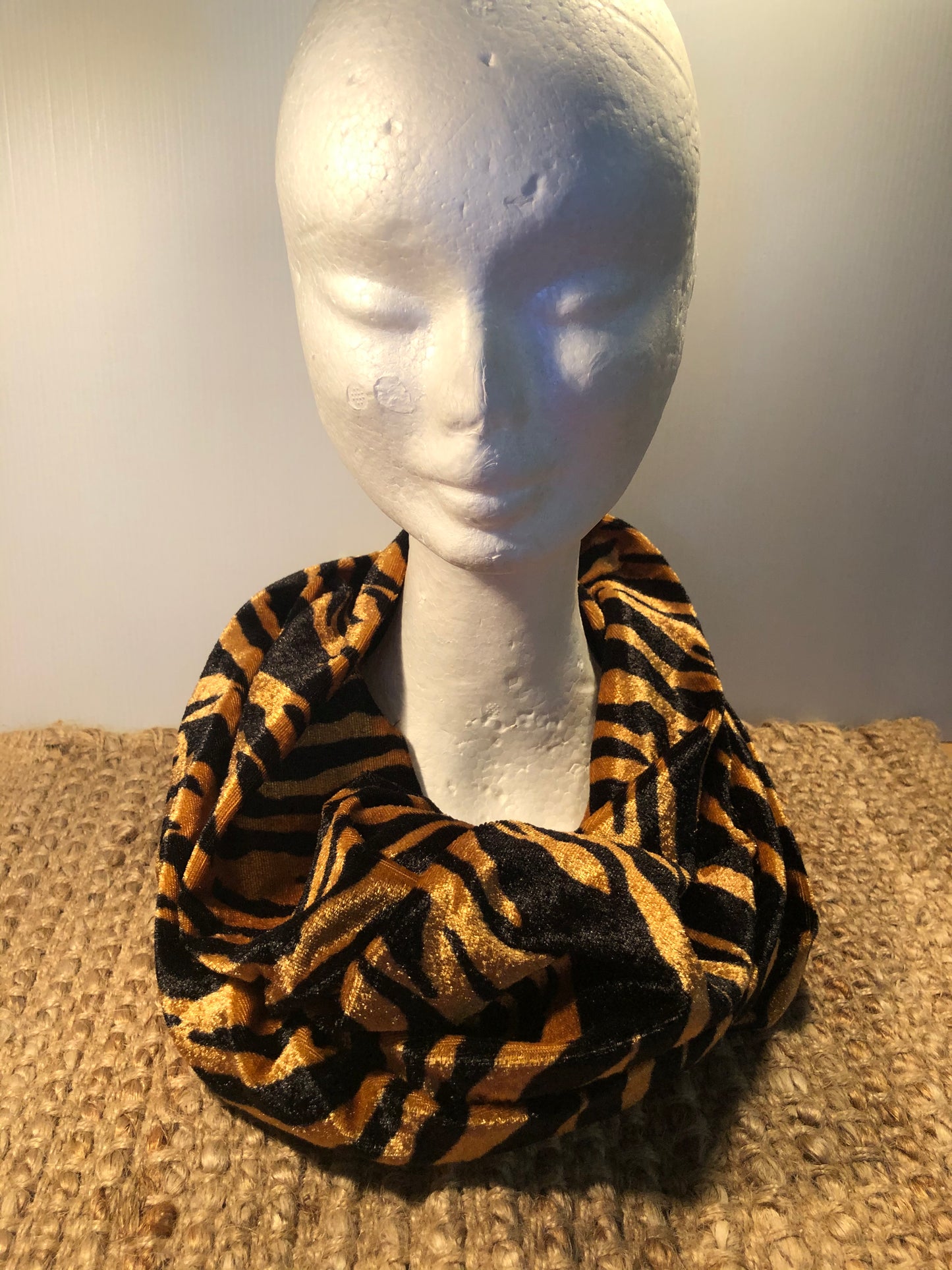 Infinity Scarf - Tiger